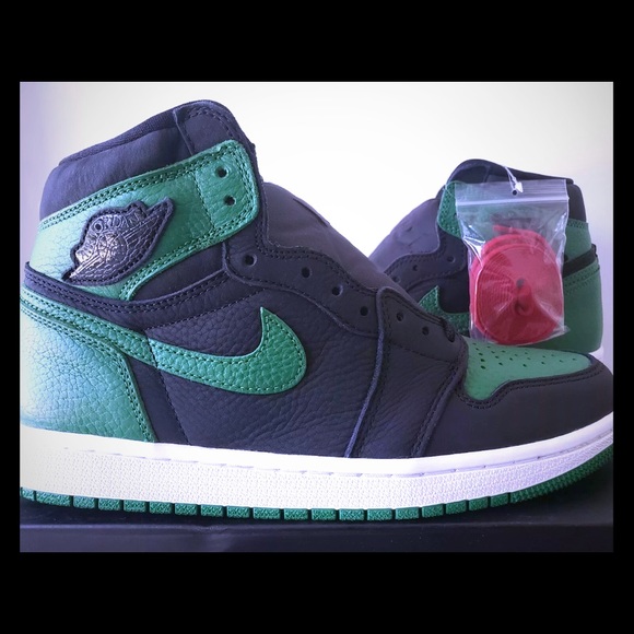 jordan 1 pine green size 8